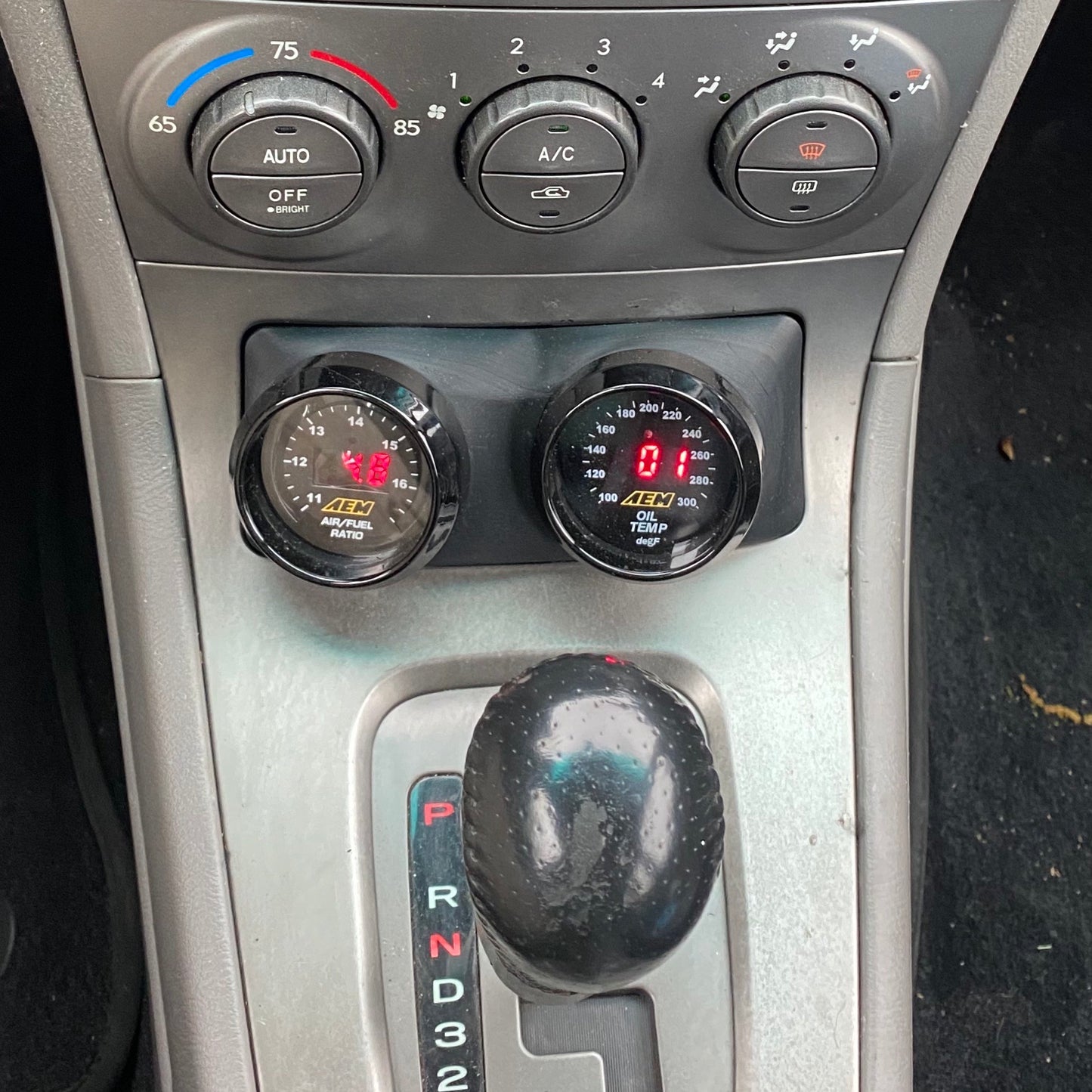 Dual 52mm Gauge Pod Shifter Trim Console (2005-2007 Subaru Impreza & 2003-2008 Forester)