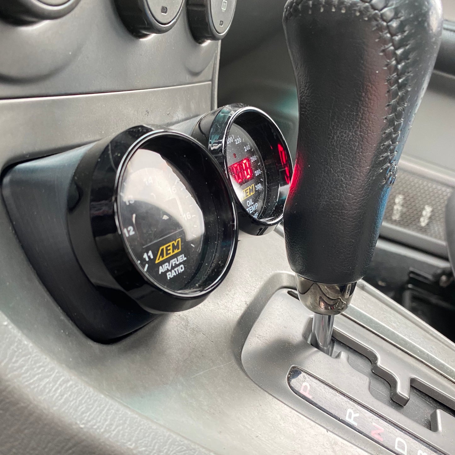 Dual 52mm Gauge Pod Shifter Trim Console (2005-2007 Subaru Impreza & 2003-2008 Forester)