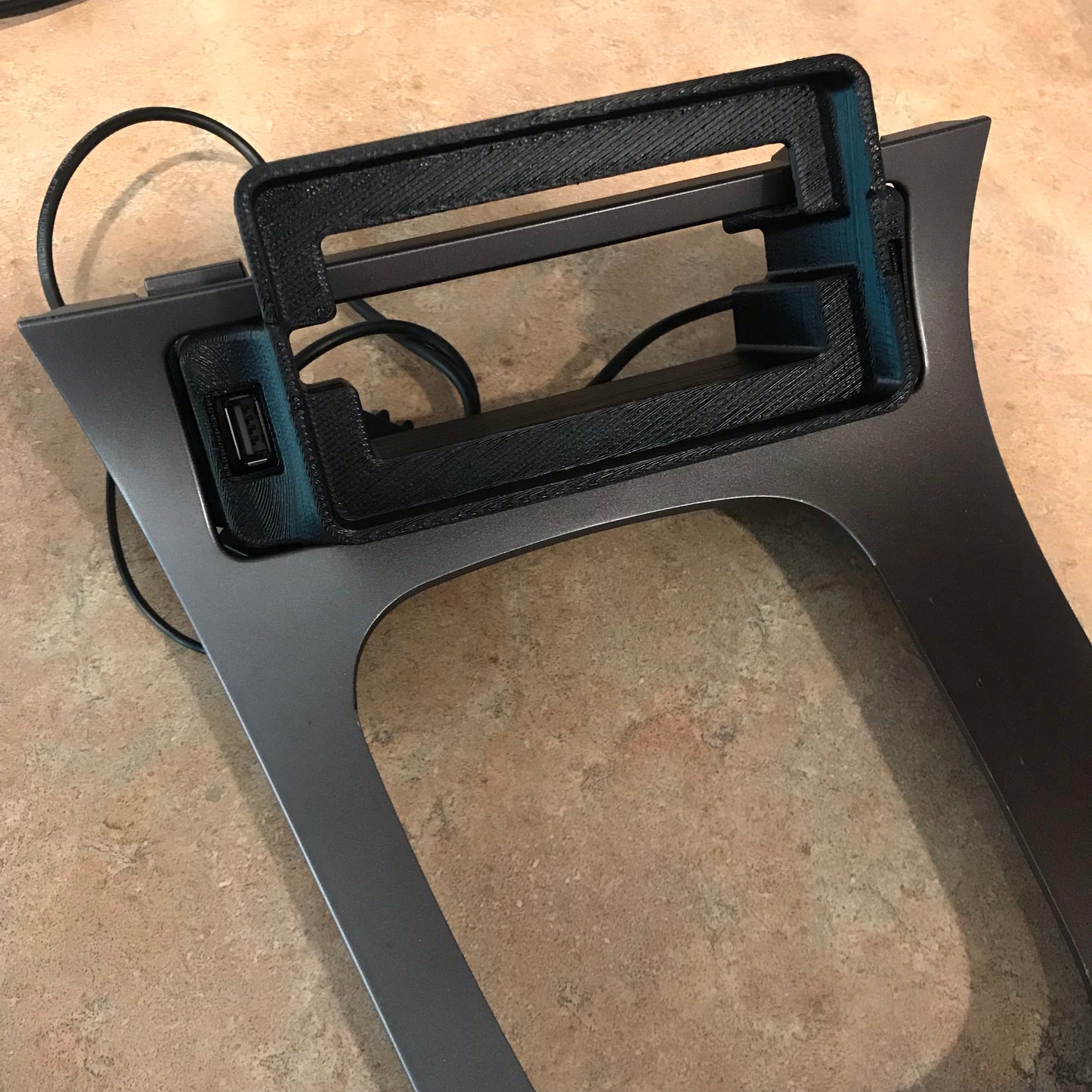 Airlift 3p/3h Controller Shifter Trim Mount (2005-2009 Subaru Legacy)