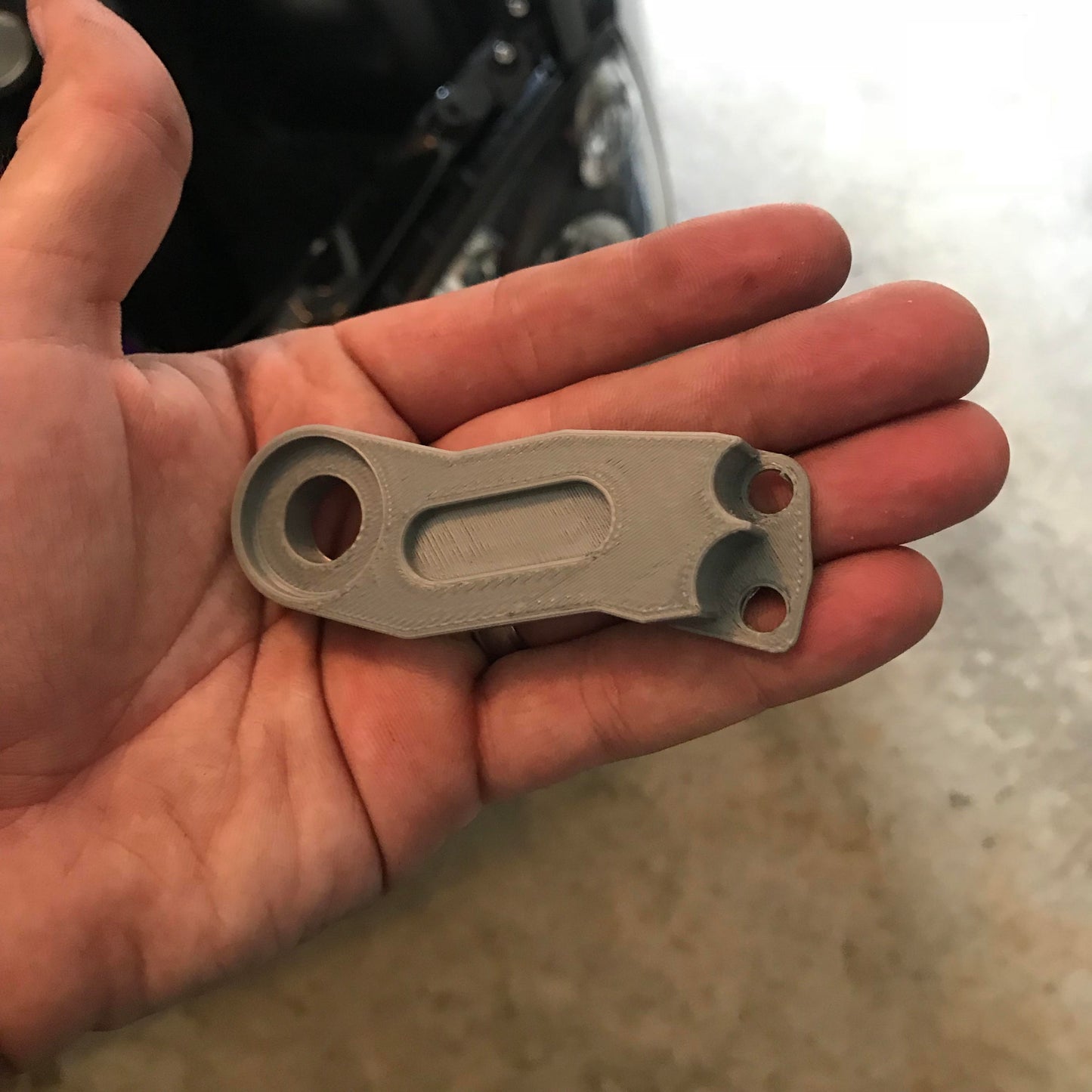 OEM Headlight Single Bracket Replacement (2004-2005 Subaru Impreza)